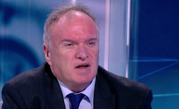 Проф. Владимир Чуков с прогноза кой ще наследи режима в Иран