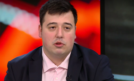 Цветомир Николов: Ако ситуацията с Ормуз продължава по същия начин, е възможно дизелът да достигне до 2 евро за литър