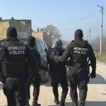 Трима души са обвинени за трафик на мигрантни