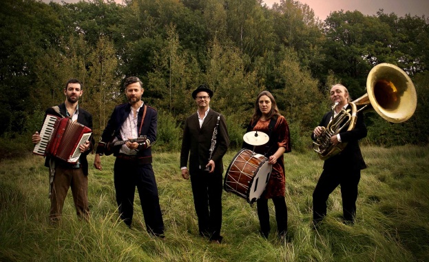 Шведи правят Балкански джем сешън в Бургас и София