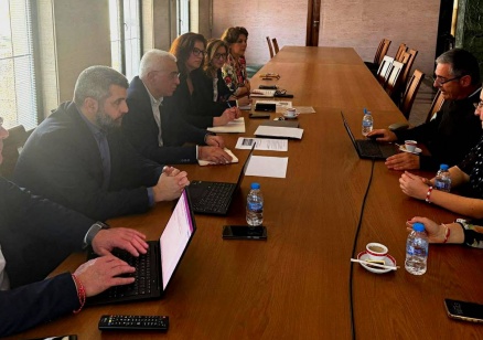 Министър Георги Шарков се срещна с Обществения съвет към ЦИК