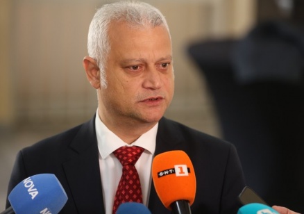 Емил Дечев: Смяната на ръководители в МВР няма връзка с разследването на случая „Петрохан“