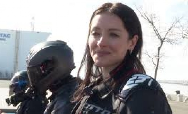 Женско мотошествие отбелязва 8 март в Бургас