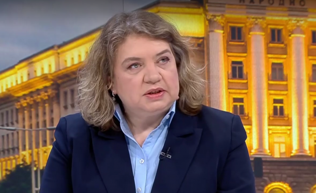 Наталия Киселова за великденските добавки: Подходът е юридически неправилен, не са заложени в удължителния бюджет