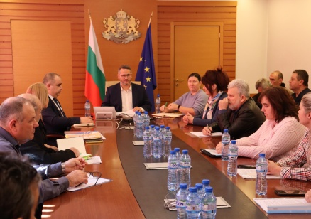 Министър Христанов: Ще предприемем всички възможни действия, за да стабилизираме ключови структури в аграрния сектор   