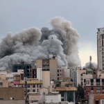 Ескалация в Близкия изток: Иран атакува американски цели, САЩ унищожиха кораби край Ормузкия проток