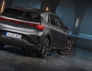 CUPRA показа обновената и подобрена версия на Born