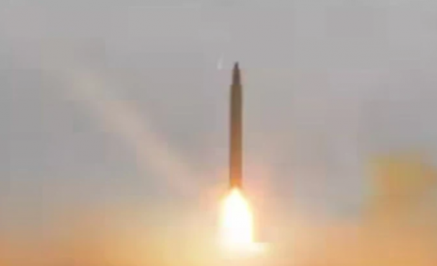 Иран изстреля за първи път "танцуваща ракета"