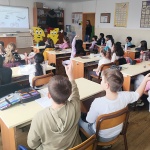 Стотици деца във Варна вече са „герои по безопасността“ в кампанията на ЕНЕРГО-ПРО „Включи ума, изключи опасността!“