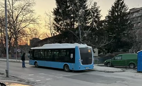 Нападнаха с юмруци шофьор на автобус в Русе