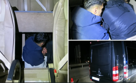 Граничари край Бургас задържаха 10 незаконни мигранти, укрити в тайник