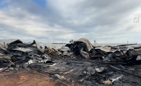 Бременна жена и петте ѝ деца загинаха при пожар в контейнери в Турция