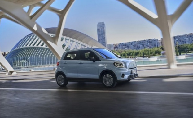 Електрическият Leapmotor T03 се превърна в хит в Италия