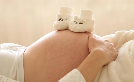 Нов шанс за майчинство: София допуска до инвитро програмата си и жени без партньор