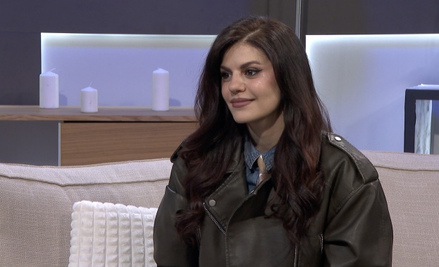 Михаела Филева откровено за трудните моменти в детството, паник атаките и любовта в „Животът по действителен случай“ по bTV