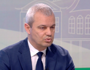 Костадин Костадинов: Ако свалим санкциите срещу Русия, можем да постигнем намаляване на цената на петролните деривати в България