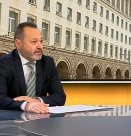 Николай Найденов: Стоманените мантинели са много подходящи за автомобили до 1,5 тона, но не могат да спрат ТИР. Бетонното заграждение спира ТИР, но би било фатално за пътници в автомобил