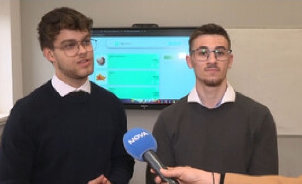 Деца създадоха онлайн приложение, което показва промоциите в магазините