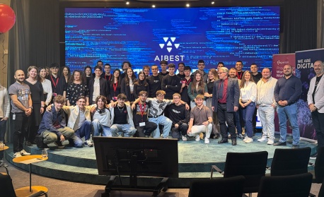 Ученици от Правец разработиха реални софтуерни системи в седмото издание на Техническата академия на AIBEST