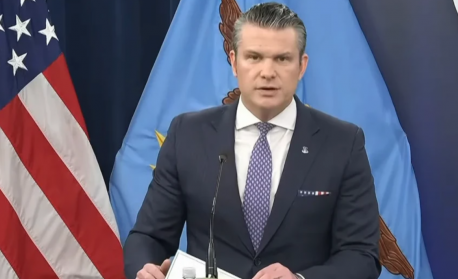 Ормузкият проток е отворен, Иран трябва да предаде обогатения си уран, обяви Пийт Хегсет