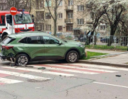 Катастрофа затрудни движението около Орлов мост в София