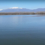 Язовир „Жребчево“ е близо до пълния си капацитет, контролирано се изпуска вода в Тунджа
