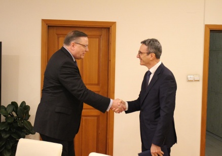 Министър Трайков поиска по-бърза работа по проекта на „Уестингхаус“ в България