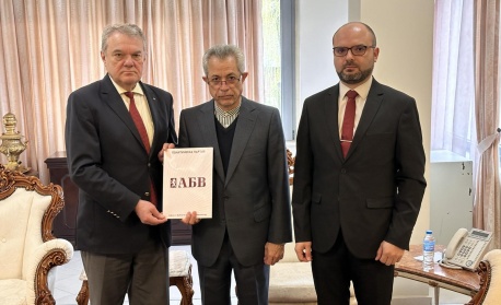 Румен Петков и Георги Стамболиев се срещнаха с посланика на Иран Али Реза Ирваш