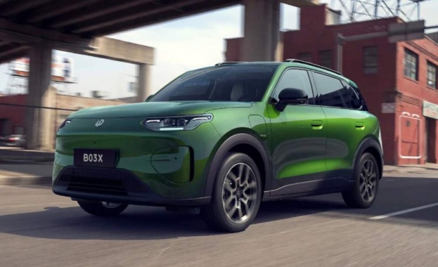 Leapmotor пуска A10 (B03X) в Китай 