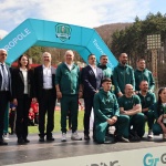 Министър Димитър Илиев и Христо Стоичков наградиха призьорите в детски футболен турнир в Етрополе