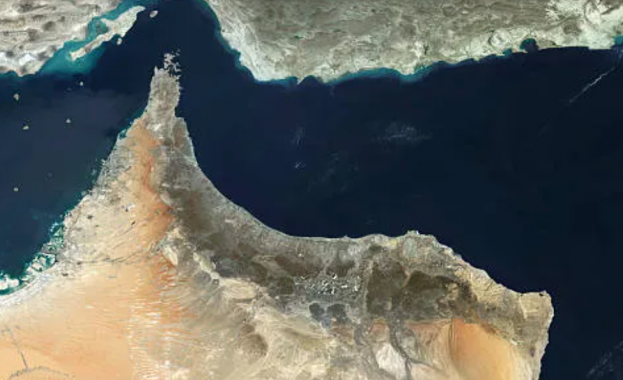 "Ако ситуацията излезе от контрол": Иран заплаши да блокира и протока Баб ел-Мандеб