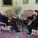 Заместник-министърът на транспорта и съобщенията Мурад Тюрк проведе среща с цар Симеон II