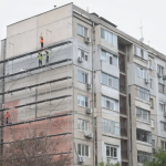 Работник загина в Бургас след падане от скеле