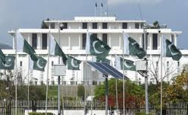 Обречени ли са на провал преговорите за прекратяване на огъня между САЩ и Иран в Пакистан