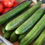 Част от поскъпването при зеленчуците е "от алчност и лакомия", заяви шефът на ДКСБТ