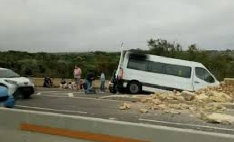 Катастрофа с българи в Малта. Ранени са 7 наши сънародници в Чиркева