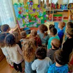 Деца от Перник и Ловеч разказват за силата на добротата