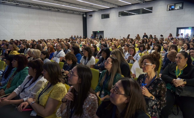 Как ИИ и STEM променят класната стая: Пето издание на форума „Добрите практики на ФОКУС“ 