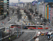 Виена бори задръстванията с по-бързи трамваи и автобуси