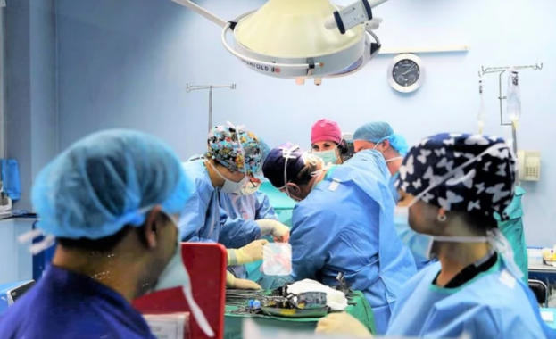 Изпаднала в мозъчна смърт жена даде шанс за живот на двама мъже