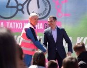 Министерството на туризма участва в инициативата „Мама, татко и аз на Giro“ в София