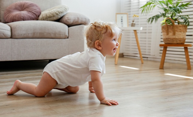 Първите движения на бебето: Какво е важно да знаят родителите