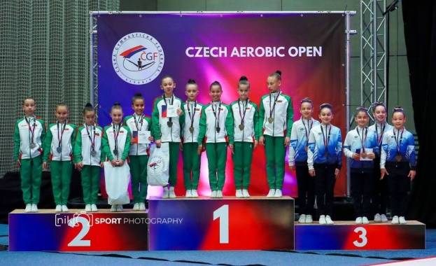 Осем медала за България от турнир по спортна аеробика в Прага