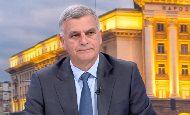 Стефан Янев: Очаквам Радев да направи ревизия на предишните управления, започвайки с това на Гюров