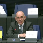 Петър Волгин към Хаджа Лабиб: Не трябва да ни подготвяте спасителни ранички с фенерче, запалка и нокторезачка, а трябва да предотвратите войната!