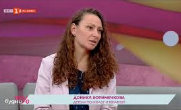 Как през онлайн платформи за игри възрастни намират и набелязват непълнолетни жертви?