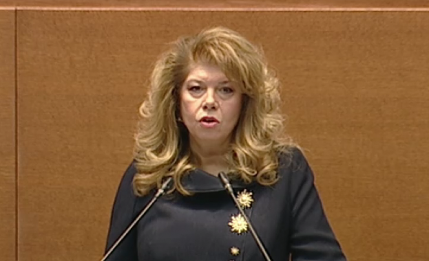 Илияна Йотова: Очаквам стабилно управление, подредена държава и истинско разделение на властите