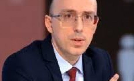 Людмил Илиев: Най-подходящата тактика е ГЕРБ и ДПС да се снишат