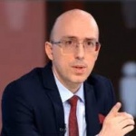 Людмил Илиев: Най-подходящата тактика е ГЕРБ и ДПС да се снишат