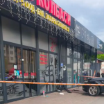Джип премаза двама пред банкомат в столицата